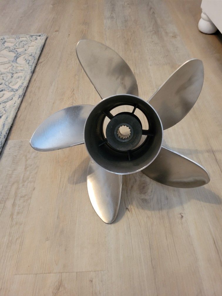 Mercury Propeller High Five 5 Blade