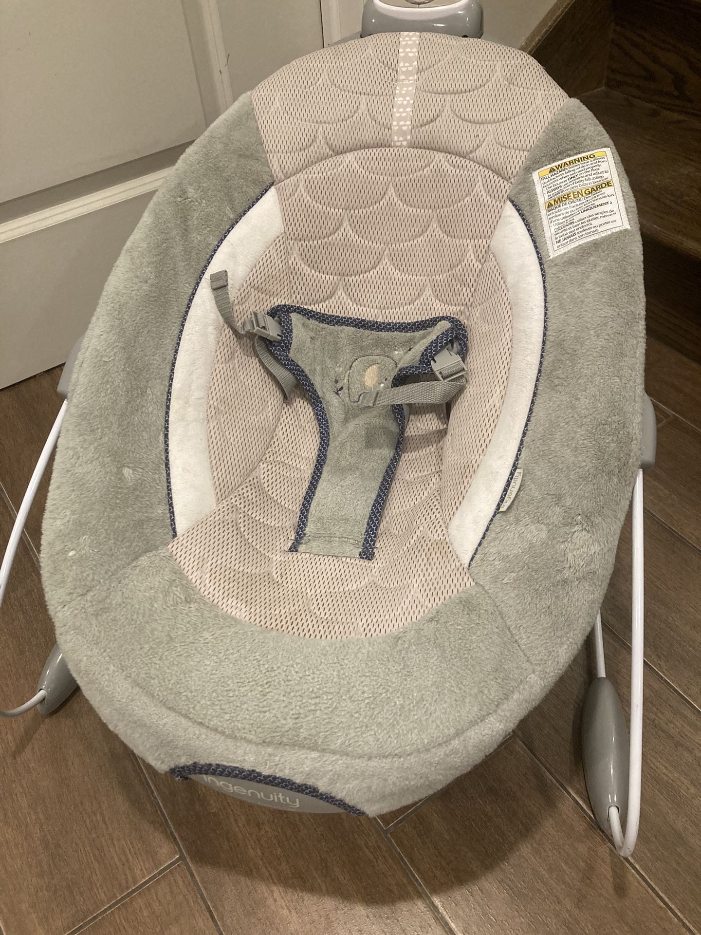 Ingenuity Baby Holder