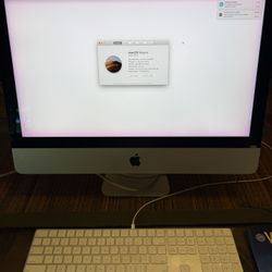 Apple iMac 21.5” Retina 4K (Late 2015) – i5, 8GB RAM, 1TB HDD + Wireless Keyboard Computer Monitor