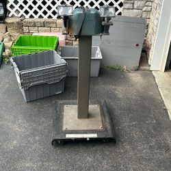 Thor Bench Grinder on Rolling Stand 