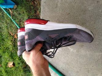Pumas - size 9.5