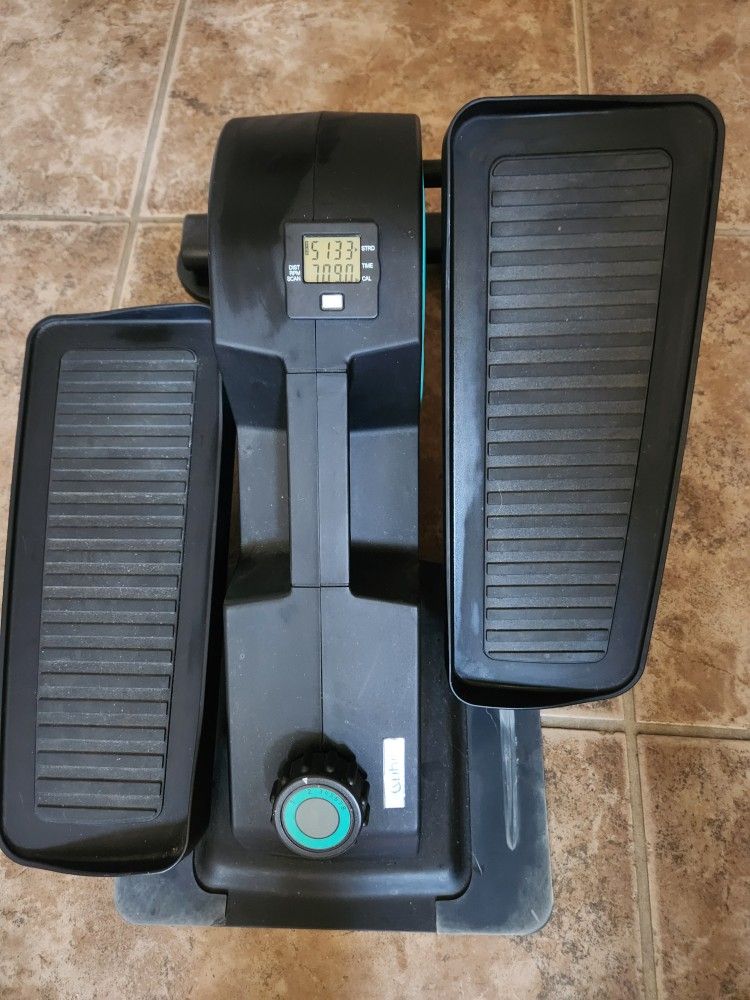 Cubii Portable Elliptical Excercise Machine