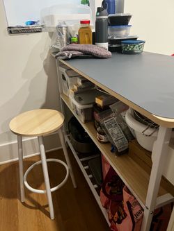 Kitchen Cart/Island with 2 Stools