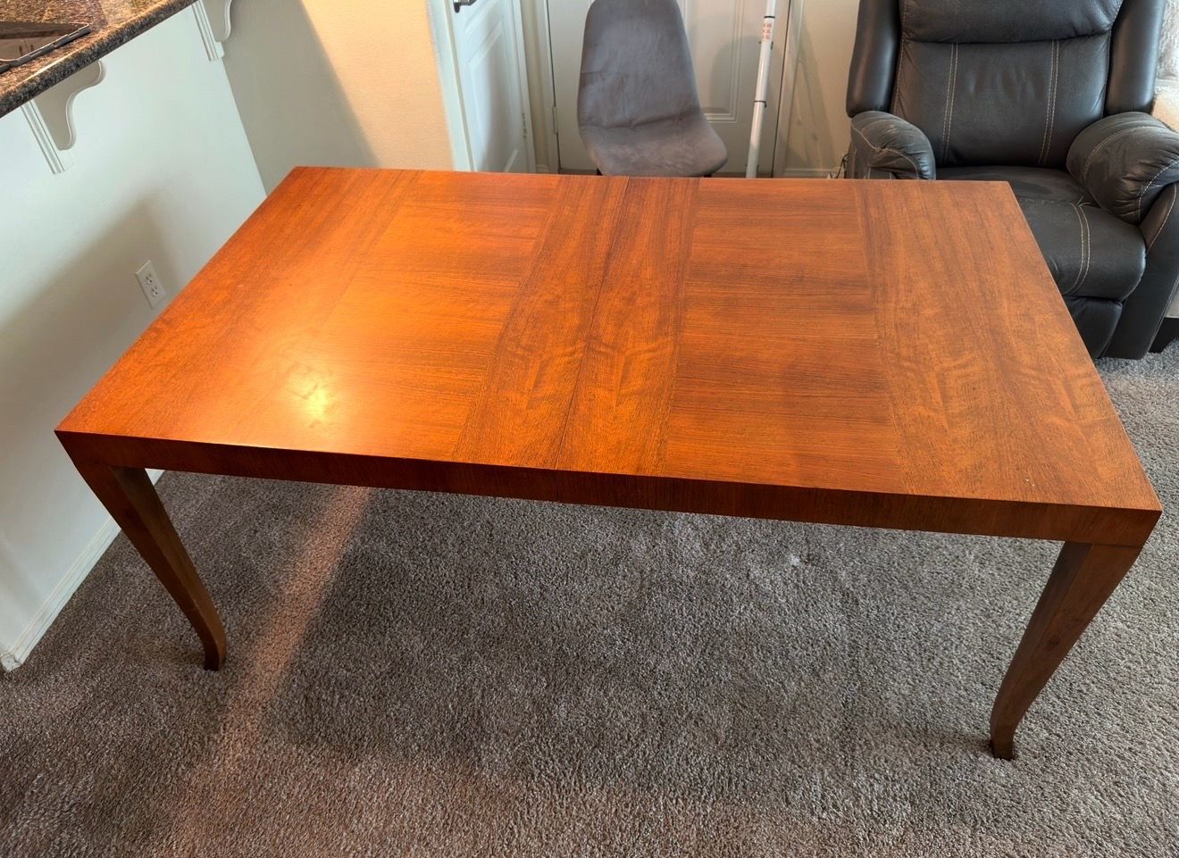 Vintage Widdicomb Grand Rapids Expandable Dining Table with Leaves | Mid Century Style