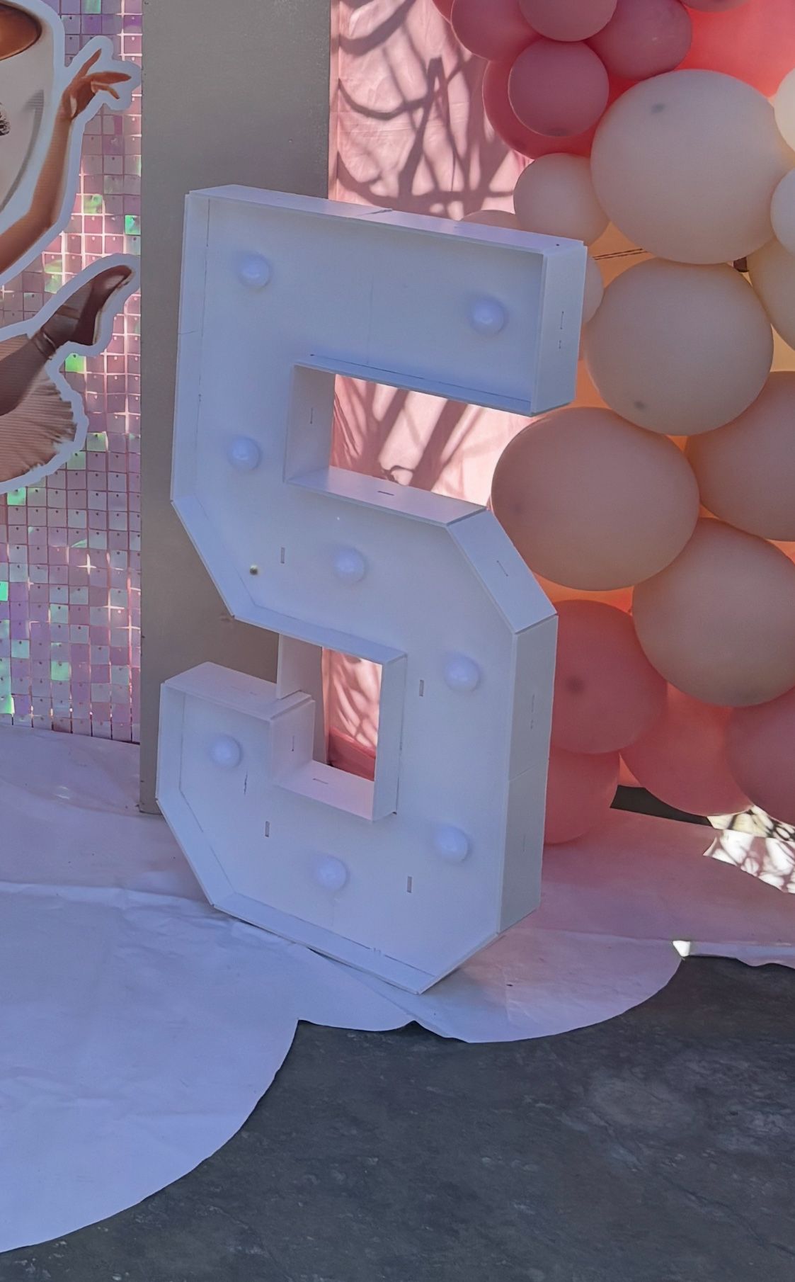 Number 5 Marquee