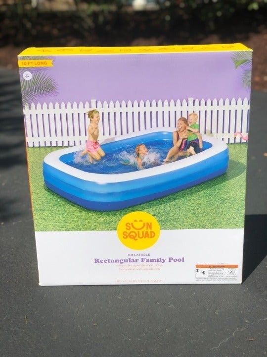 Sun squad Inflatable Swim Center Family Lounge Pool, 120" x 72" x 22
