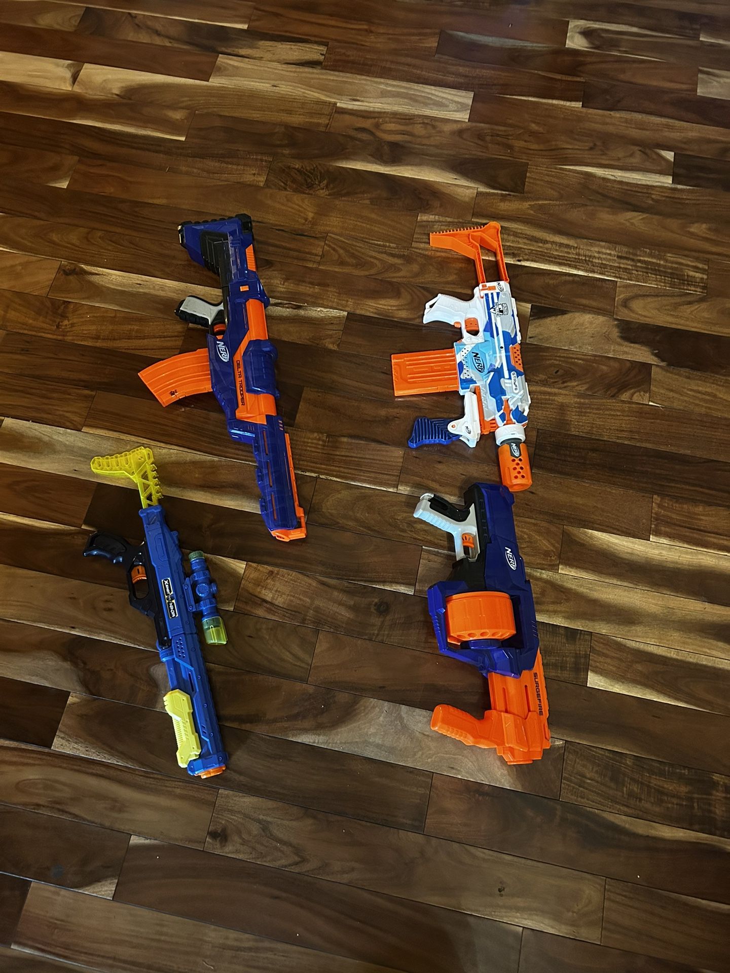 Nerf Guns And Accessories 