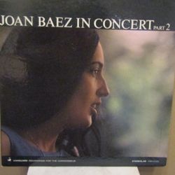 2 Joan Vinyls 