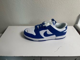 Dunks brand new no box x stock verify