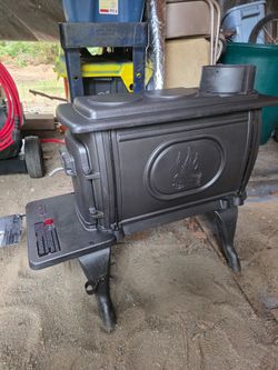 Wood stove