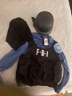 FBI costume
