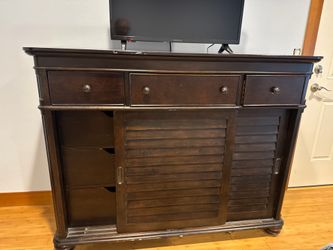Dresser and two night stands