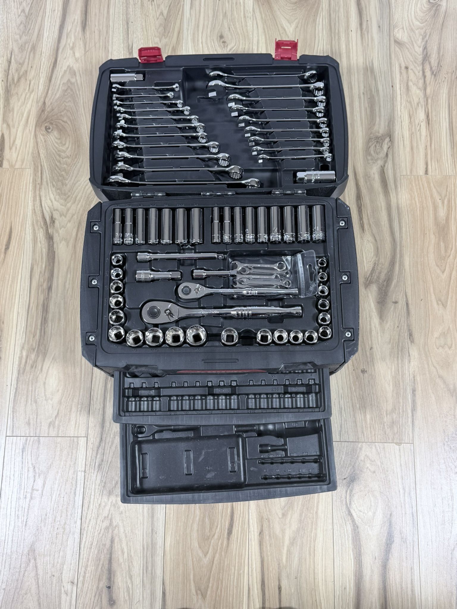 Tool Lot (CHECK DESCRIPTION FOR PRICES)
