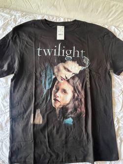 Twilight Movie Graphic T‑Shirt – Size Large (Black)