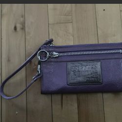Coach Poppy Wristlet Wallet