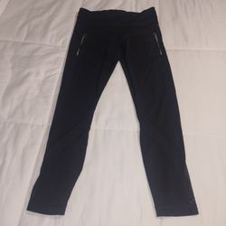 Lululemon Leggings with Zip Pockets size 6