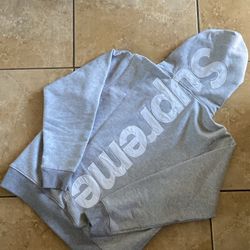 Supreme Hoodie 