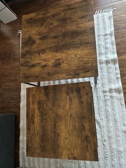 Coffee tables set