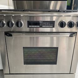Dacor Stove 