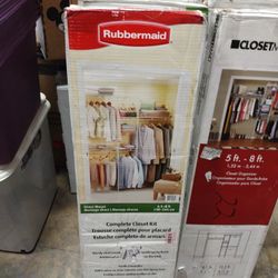 Rubbermaid Direct Mount Complete Closet Kit 6.5'-8' Ft