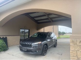2015 jeep Cherokee latitude Automatic  Clean Title
