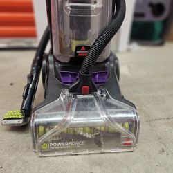 Bissell Pet Carpet Cleaner