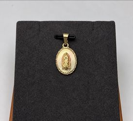 Solid 14kt Tri Tone Gold Virgin Mary Pendant Dije De La Virgen 14kt Solido