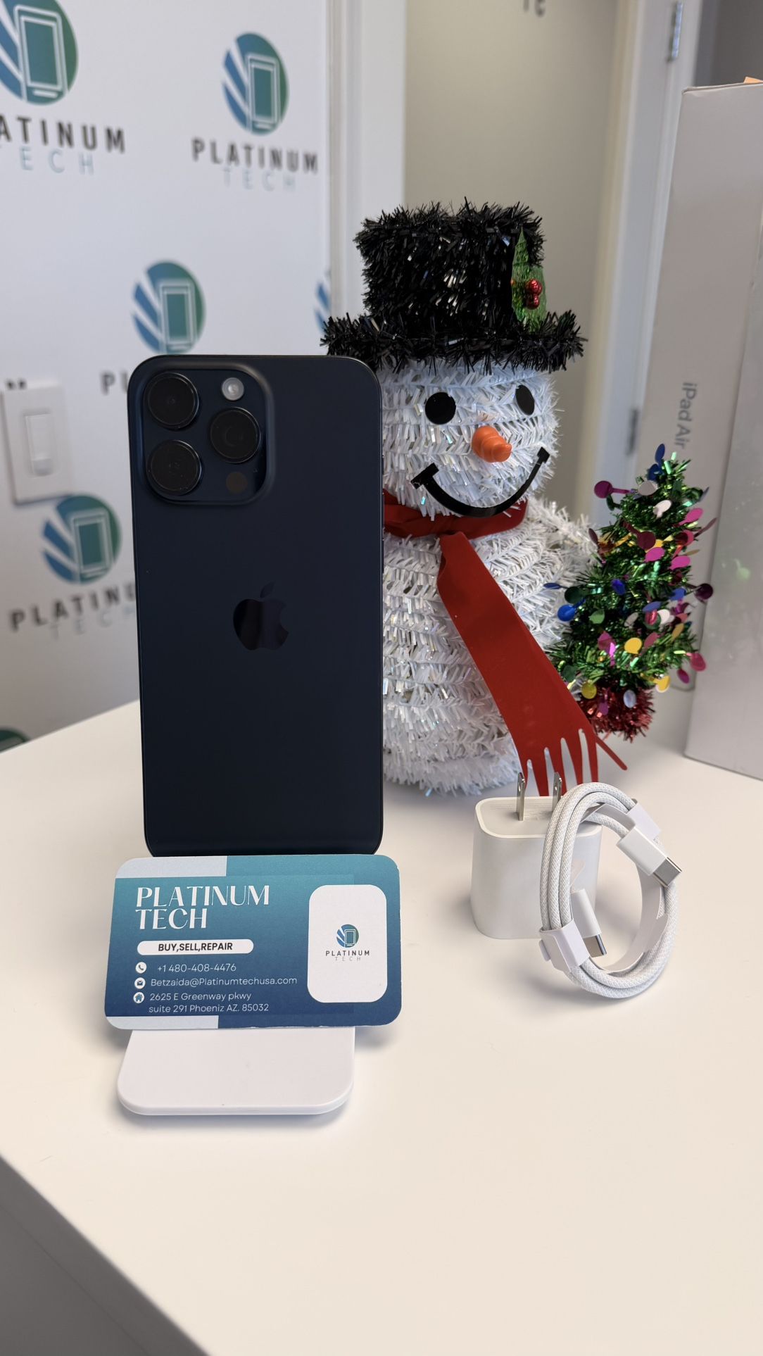 iPhone 15 Pro Max Unlocked 256 Gb