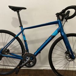 2023 Felt VR 40 | 56CM | Road Bike 