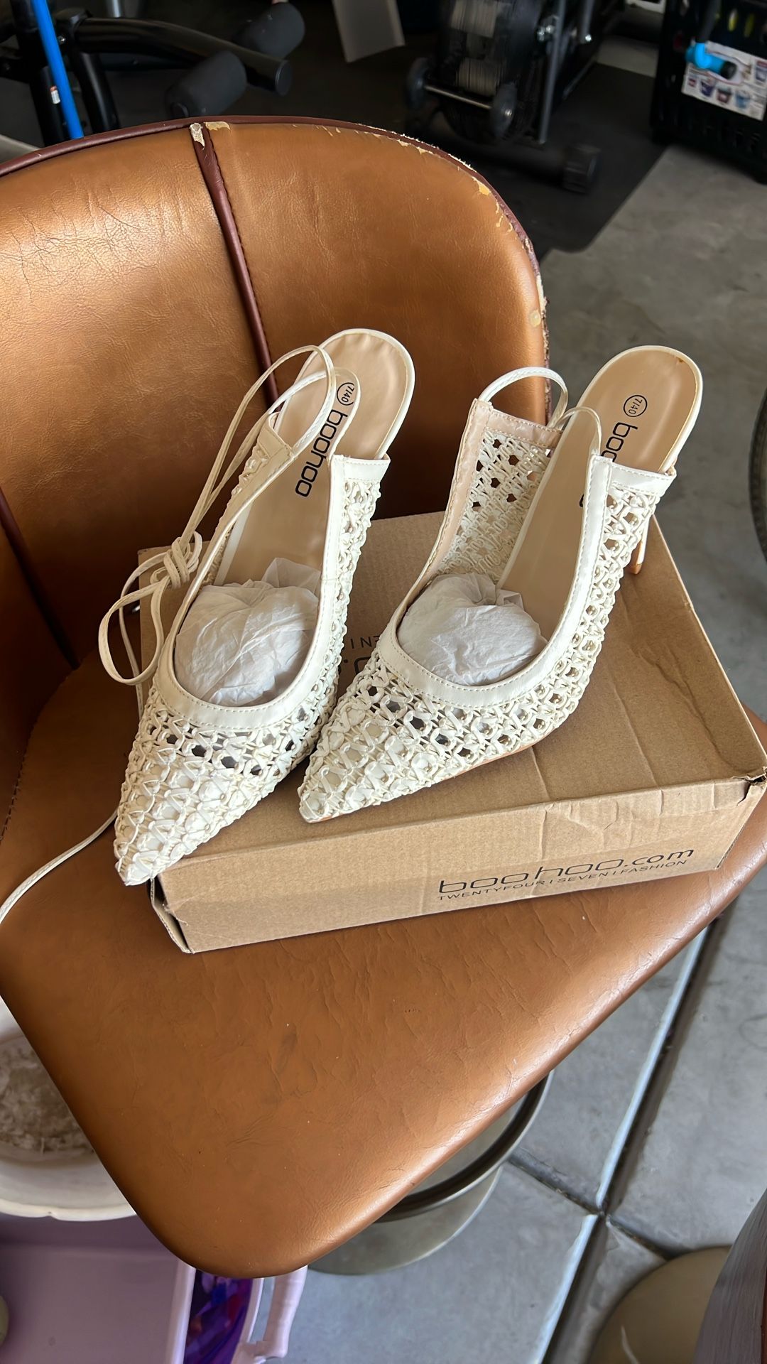 Woven Wrap Pointed Court Heels