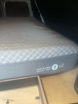Sleep Number Bed C2 Queen
