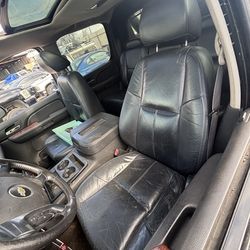Chevy Tahoe seats interior