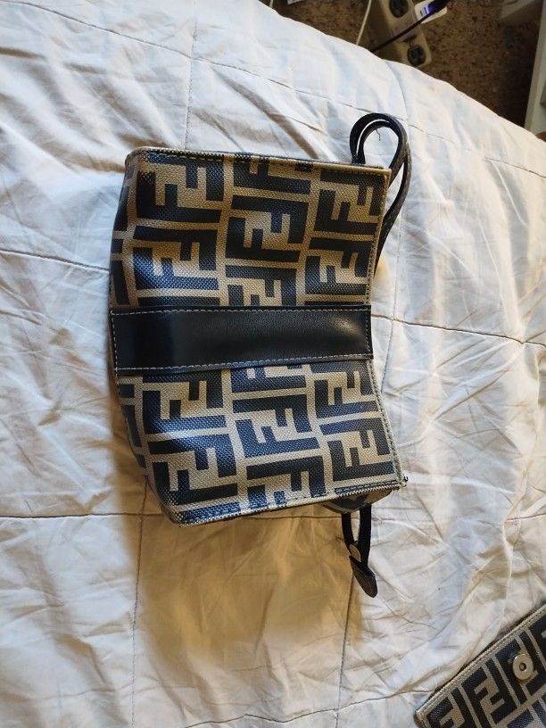 Ladies Fendi Bag With Purse And Check Book Holder!!!