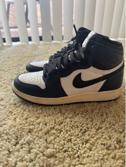 Air Jordan 1 retro midnight navy 6.5 youth