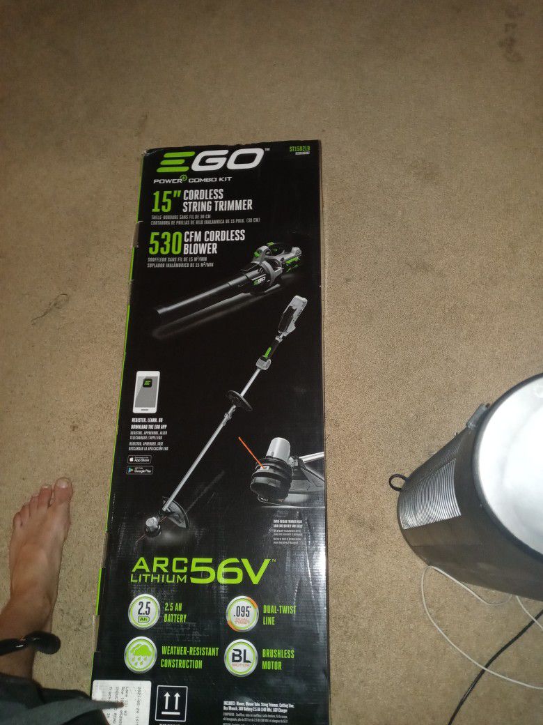 EGO Power System 211 Blower And Weed Wacker With An Arc Lithium 56 Volt Battery Brand New In The Box It Has A 1095 Dual Twist Line 2.5 MAh Battery 