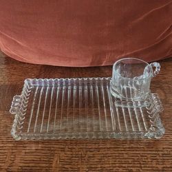 Vintage 1940's Glassware Serving Trays w/ Cups glass