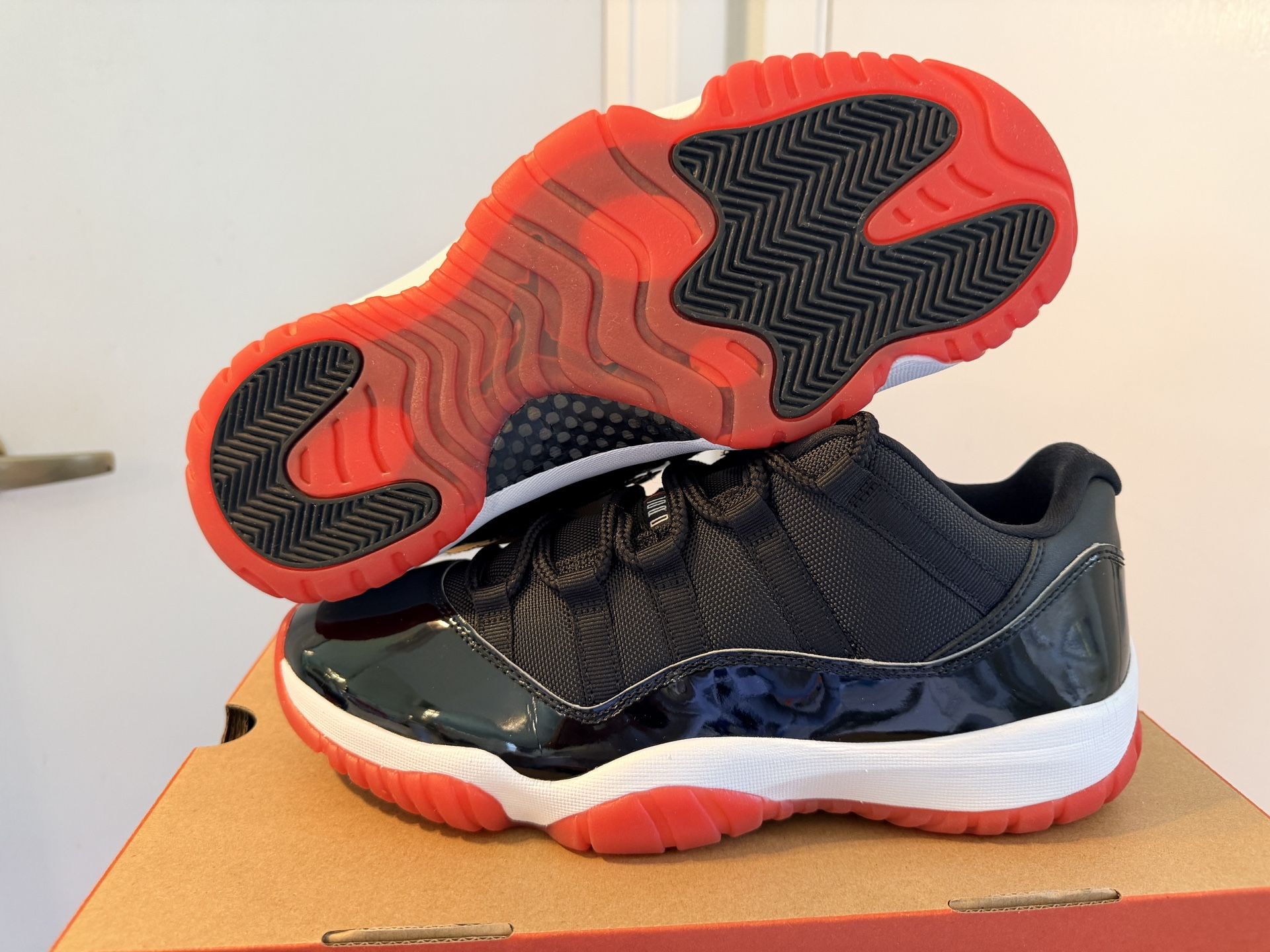 Air Jordan Retro 11 Low Bred Size 10