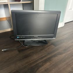 Small Tv/monitor 