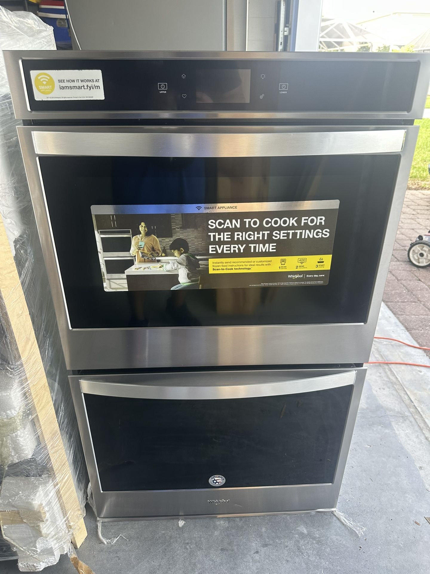 Whirlpool 30 inch Smart Compatible Double Electric Wall Oven