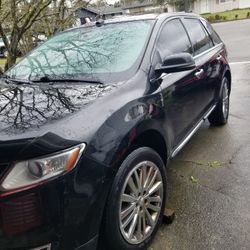Parting Out 2012 Lincoln Mkx 