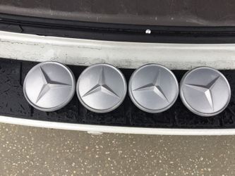 Mercedes Center wheels