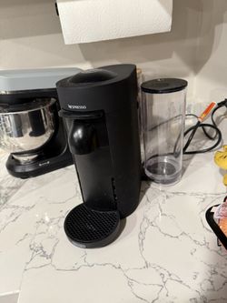 Nespresso Espresso Machine – Works Great – $25