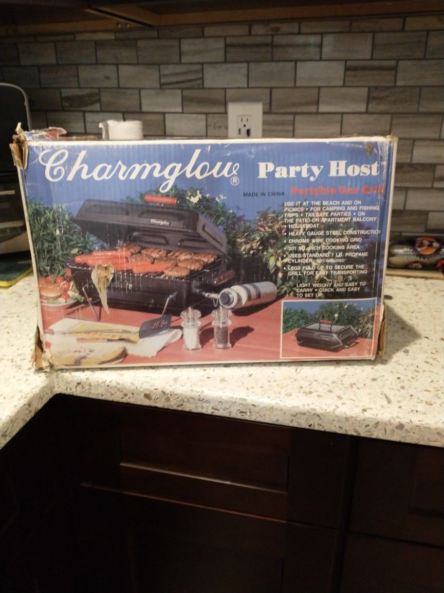 Party Host Grill New In Box $35