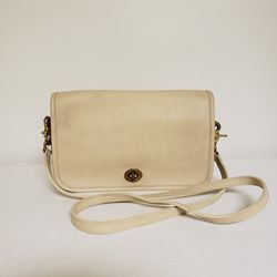 Coach VTG Leather Crossbody