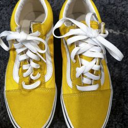 New Vans Size 6mens Size 7.5 Women