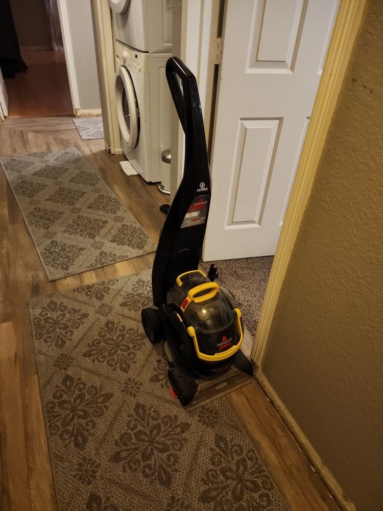 Works Well!!
Model No 1560
ProHeat 2X® Lift-Off® Upright Carpet Cleaner