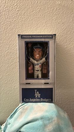 Freddie freeman bobble head