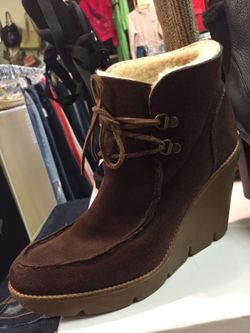 Brown Michael kors wedges size 7.5 barley worn