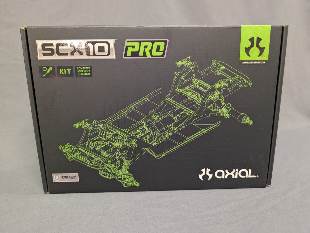 Axial SCX10 PRO 1/10th 4WD RC Crawler Off-Road Kit (AXI03028) - SEALED