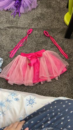 Kids Pink Music-playing Tutu & Wrist Ribbons